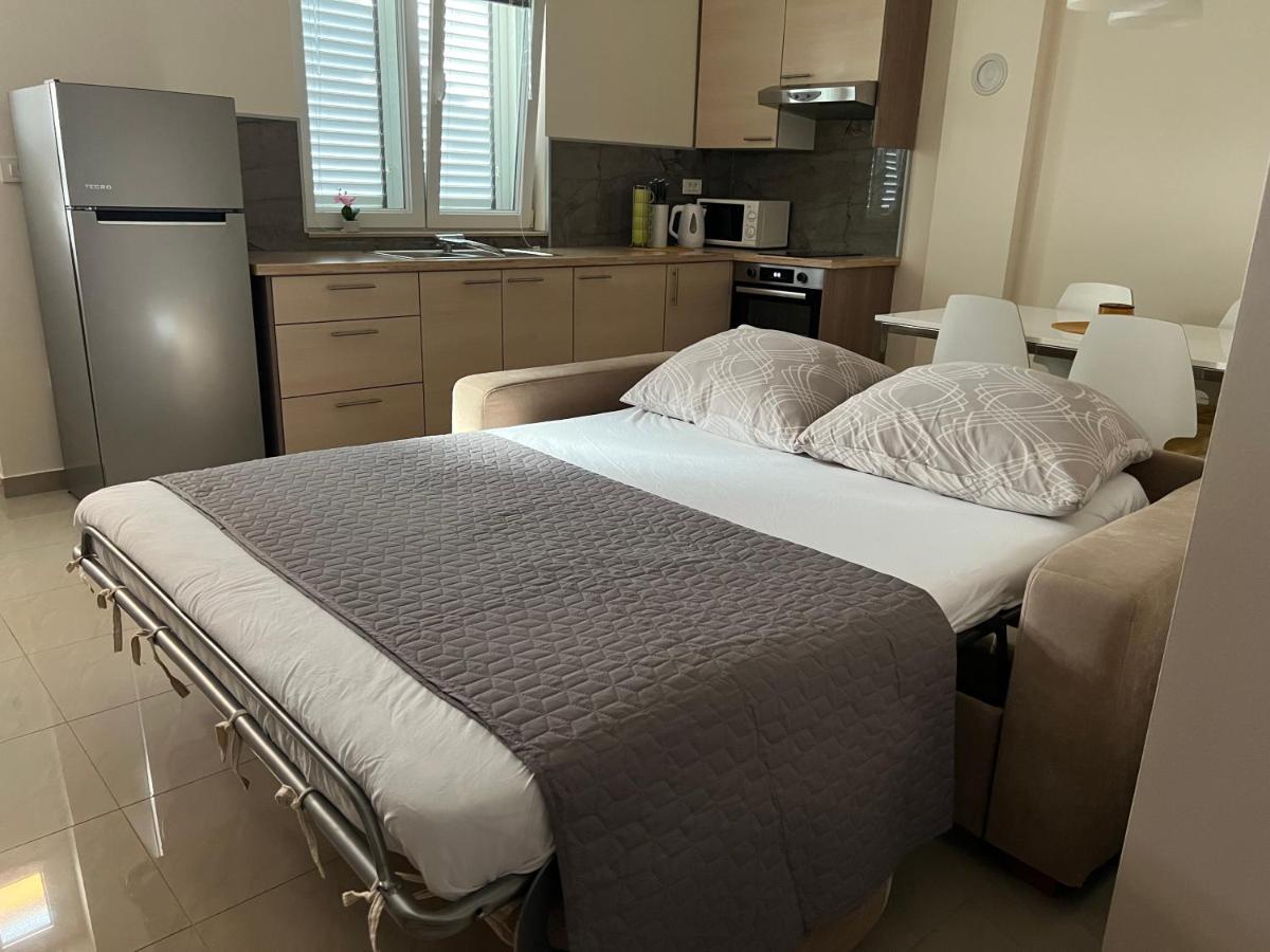 Apartmani Nina I Niko Ugljan Oda fotoğraf