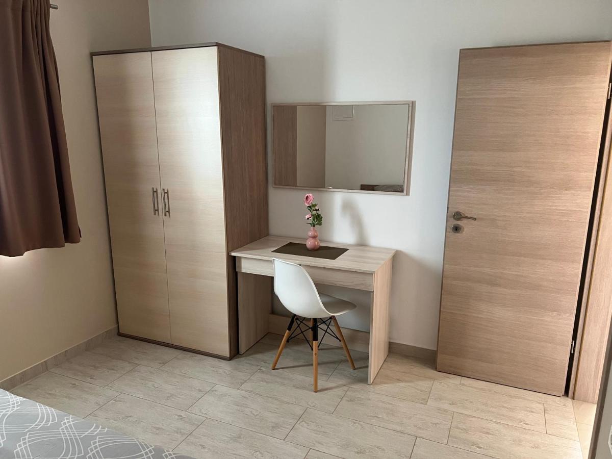 Apartmani Nina I Niko Ugljan Oda fotoğraf