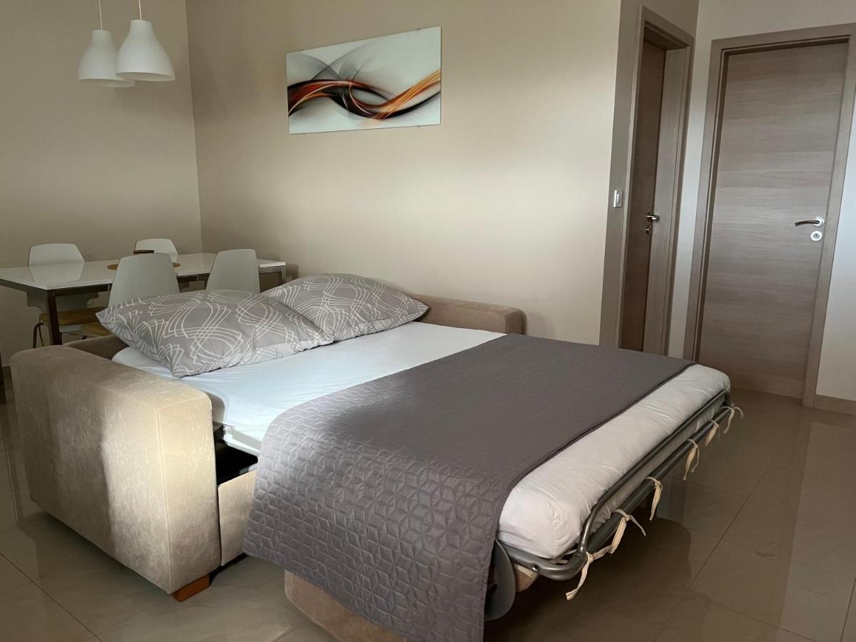 Apartmani Nina I Niko Ugljan Oda fotoğraf